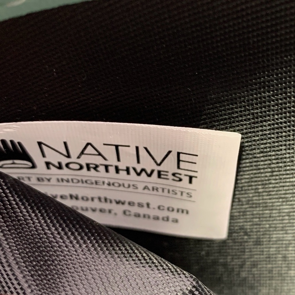 Native Northwest Crossbody Bag Wristlet Wallet Vegan Leather Indigenous Artist - Picture 16 of 16